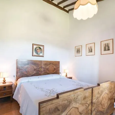 Podere Collesanto 度假居 马焦内